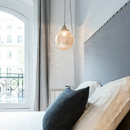 Apartment Drouot Luxe